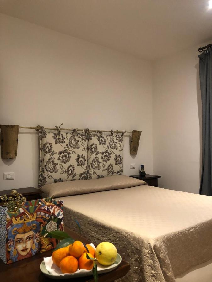 B&B Villa Alba サン・ヴィート・ロ・カーポ エクステリア 写真